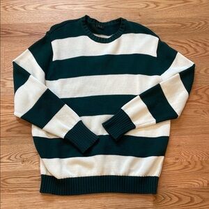 BRANDY MELVILLE SWEATER
